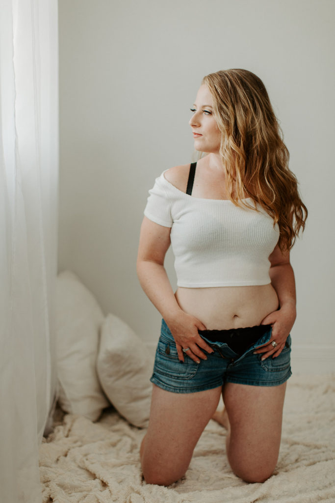 melissalee, melissalee photography, photographer, full time photographer, business owner, female, women, woman, business woman, empowered, boudoir